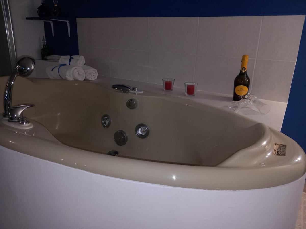 Wendy House Apartament บารี ภายนอก รูปภาพ