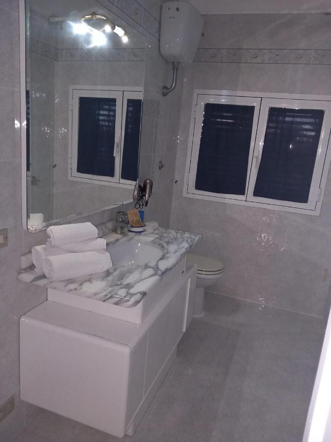 Wendy House Apartament บารี ภายนอก รูปภาพ