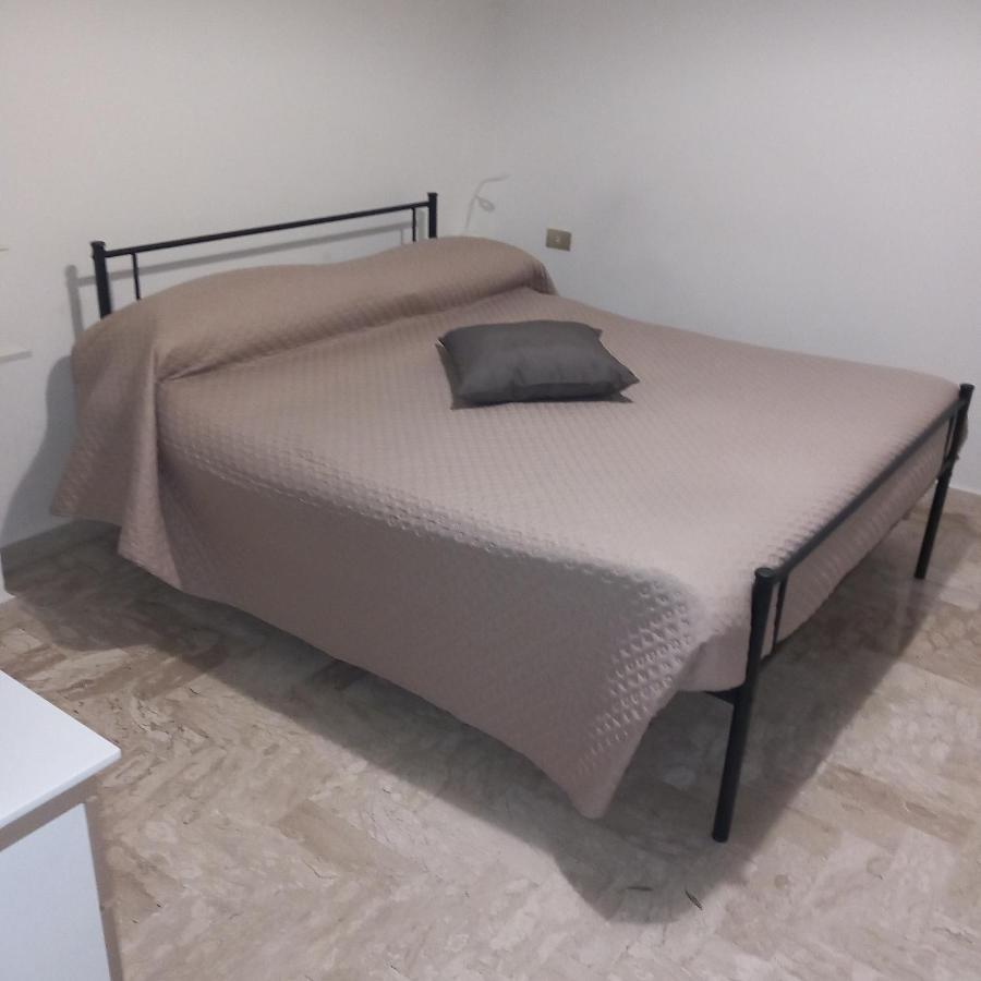 Wendy House Apartament บารี ภายนอก รูปภาพ
